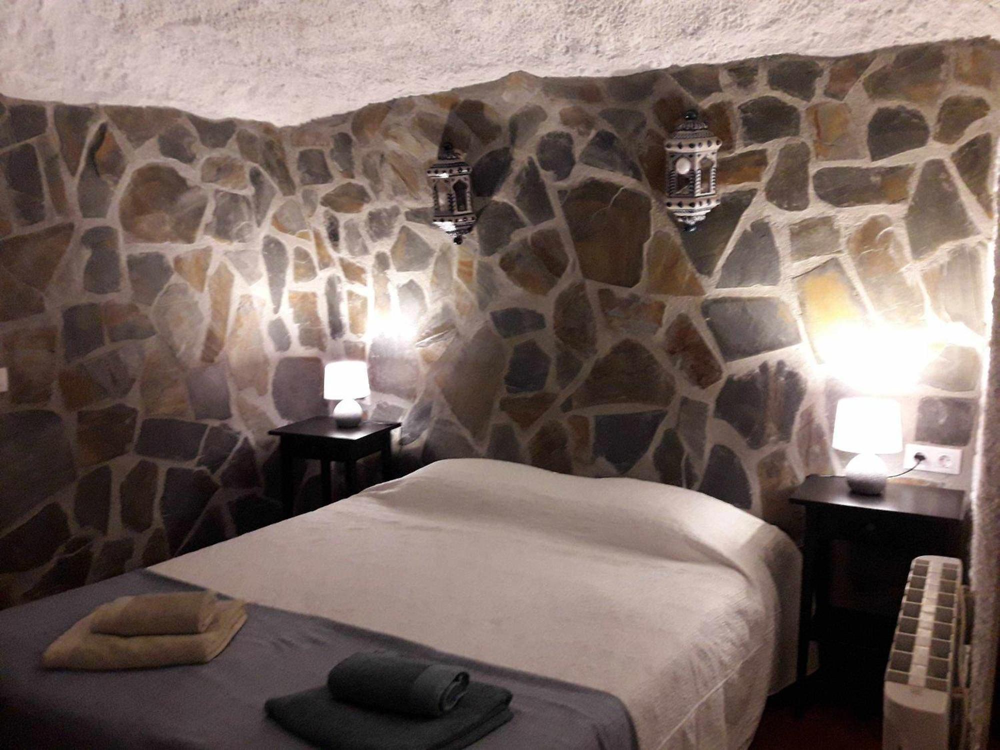 Cuevas Andalucia Guest House Baza Exterior foto