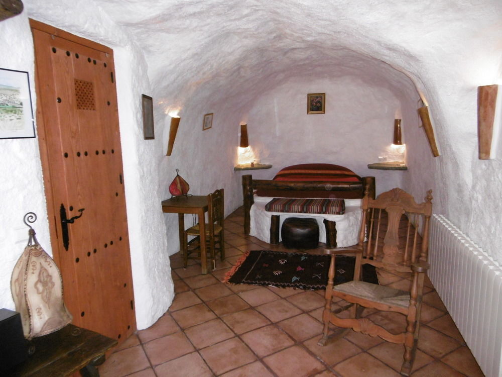 Cuevas Andalucia Guest House Baza Exterior foto